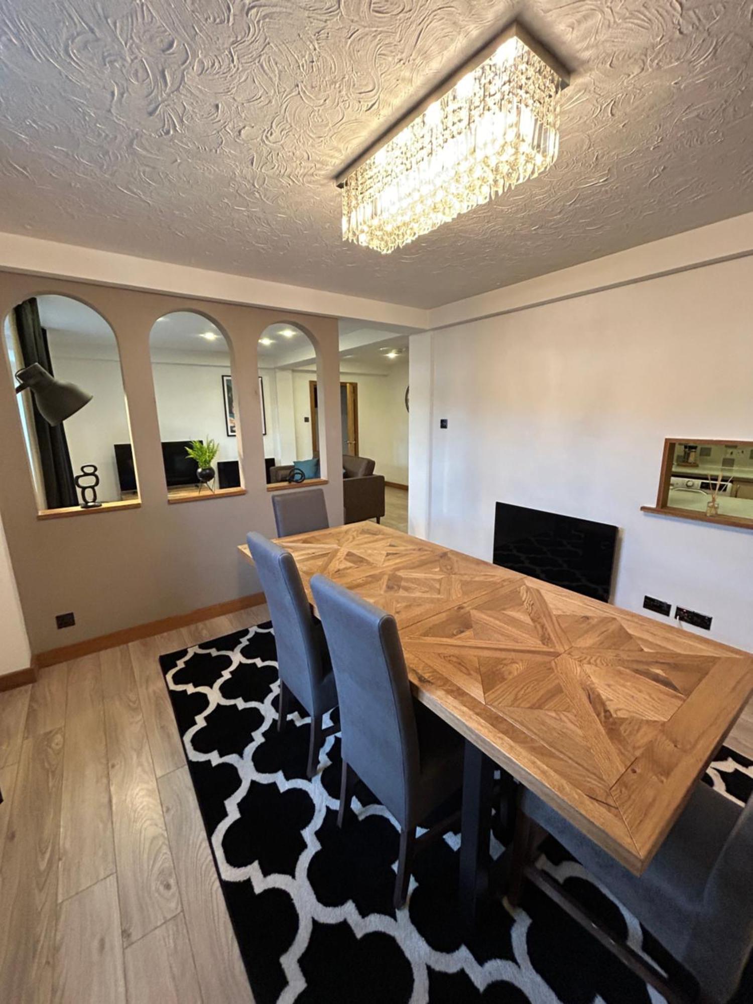 Spacious 3 Bedroom Apartment Close To Marina, 2 Parking Spaces, Kingsize Or Single Beds 南安普敦 外观 照片